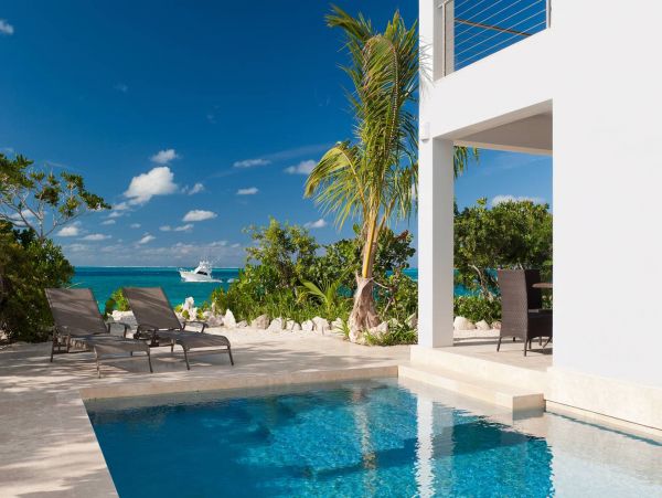 Luxury Vacation Rental in Providenciales with Amazing Views