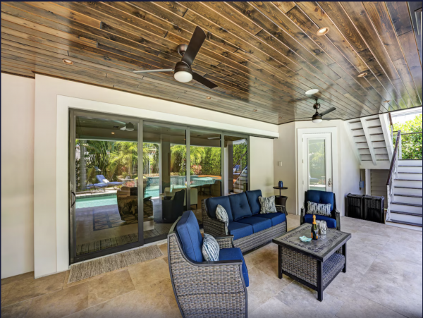 Covered lower deck seating area
