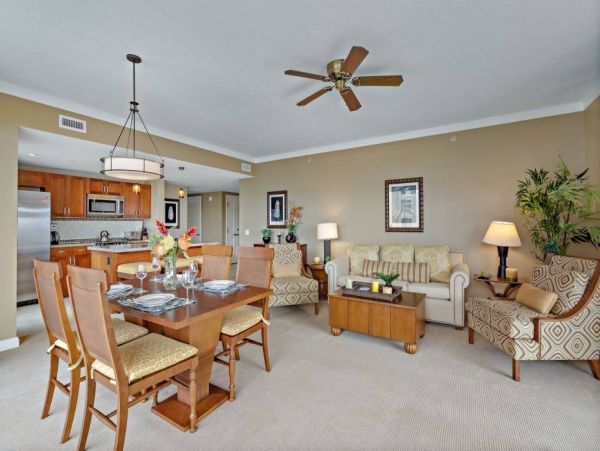 Ocean View 2 Bedroom Condo with Balcony