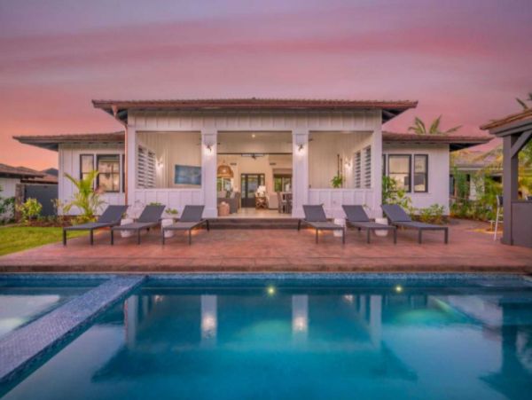Luxury Vacation Villa plus Guest House with Private Pool