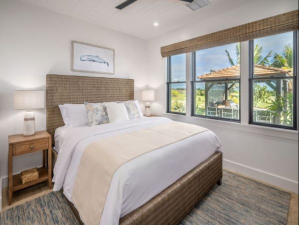 Luxury Vacation Villa plus Guest House with Private Pool