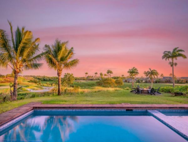 Luxury Vacation Villa plus Guest House with Private Pool