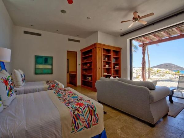 Los Cabos Vacation Home 20 Bedroom On Beach