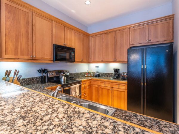 Avon Vacation Rental with Mountain Views, Community Pool & Spa