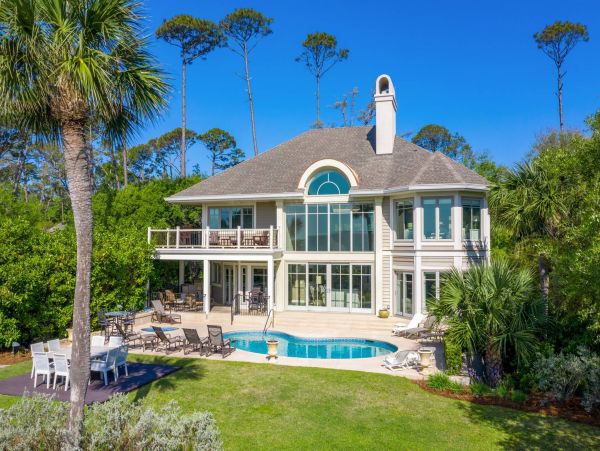 Five Bedroom Vacation Home in Hilton Head Steps from Beach