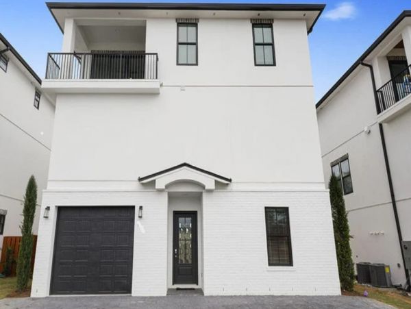 Santa Rosa Vacation Pool Home Six Bedroom Walk to Beach