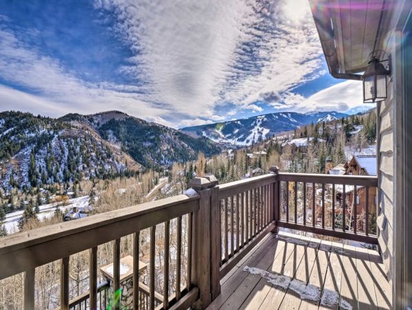 Spectacular Mountain Views Luxury Home in Avon Sleeps 16 Guests