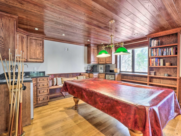 Spectacular Mountain Views Luxury Home in Avon Sleeps 16 Guests
