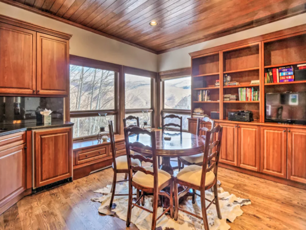 Spectacular Mountain Views Luxury Home in Avon Sleeps 16 Guests