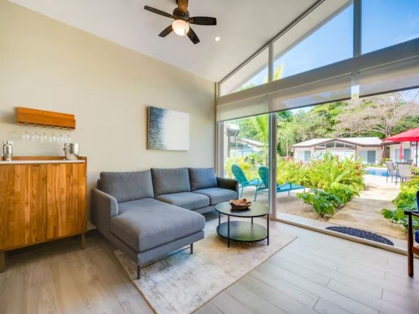 Three Bedroom Vacation Condo with Pool in Guanacaste Sleeps 7