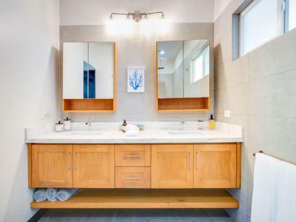 Three Bedroom Vacation Condo with Pool in Guanacaste Sleeps 7