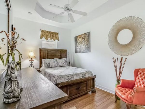 Gorgeous Vacation Home in Cape Coral with Pool & SPA