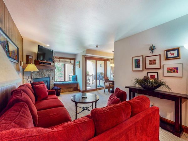 Vail 2 Bedroom Vacation Condo Sleeps 5 Guests