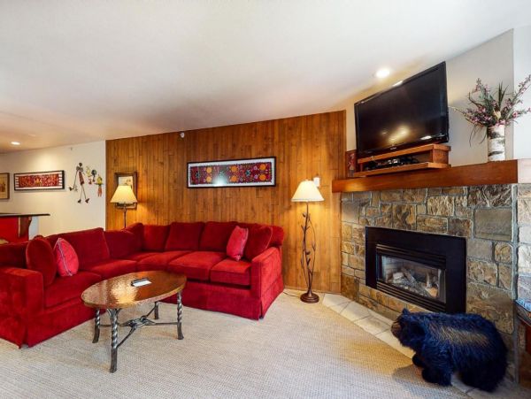 Vail 2 Bedroom Vacation Condo Sleeps 5 Guests