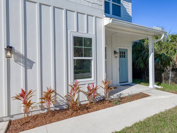 St. Augustine Vacation Home Four Bedroom Walk to Beach