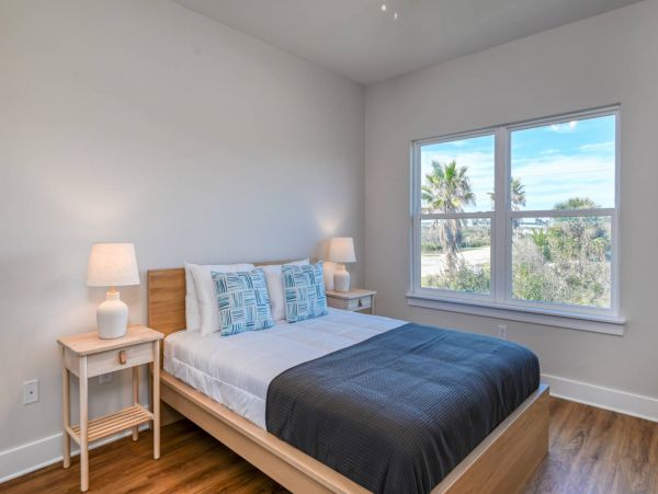 St. Augustine Vacation Home Four Bedroom Walk to Beach