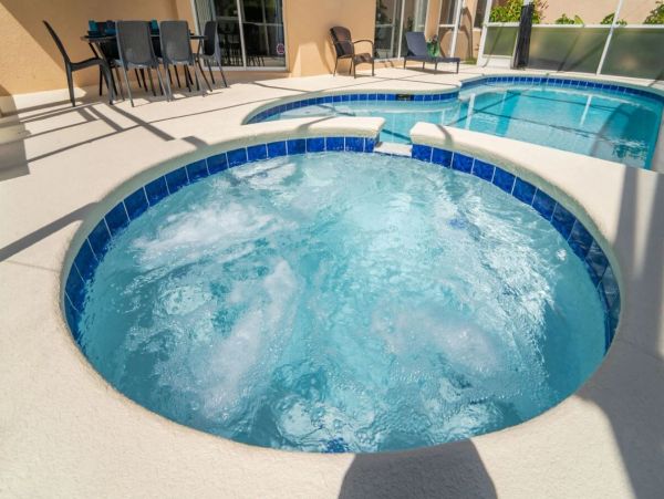 Orlando Charming Three Bedroom Pool Vacation Home Sleeps Six