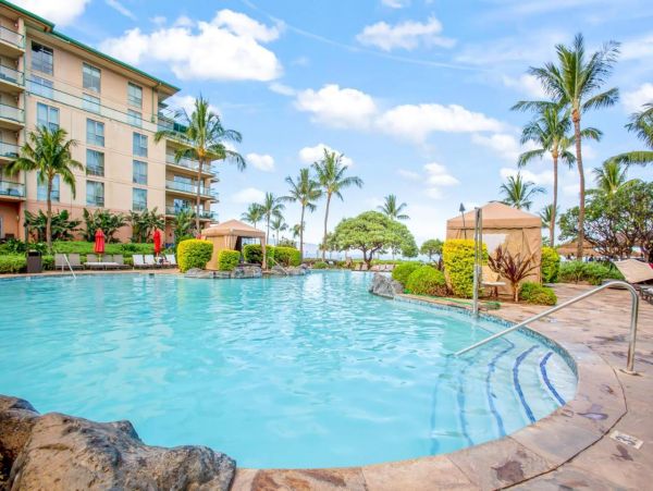 Lovely Condo with One Bedroom Sleeps 4