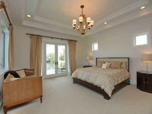 Holmes Beach Vacation Home Canal Front 4 Bedrooms Pool & Spa