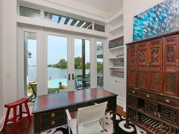 Holmes Beach Vacation Home Canal Front 4 Bedrooms Pool & Spa