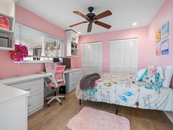 Lovely 3 Bedroom Home with Private Pool & Spa