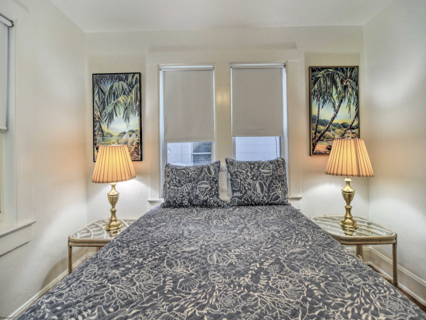 St.Petersburg 2Bd/1Bath Condo Near the Area's Best Attractions!