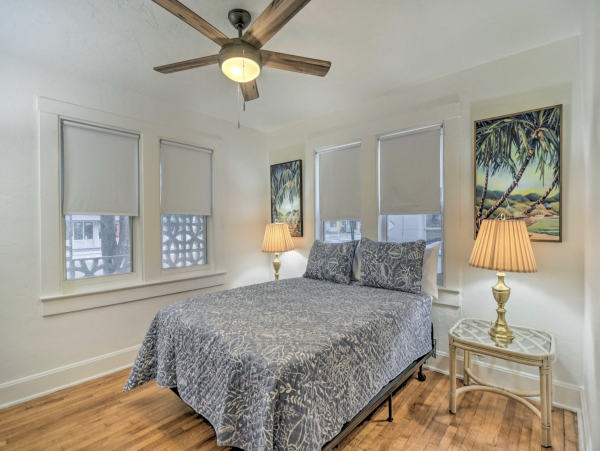 St.Petersburg 2Bd/1Bath Condo Near the Area's Best Attractions!