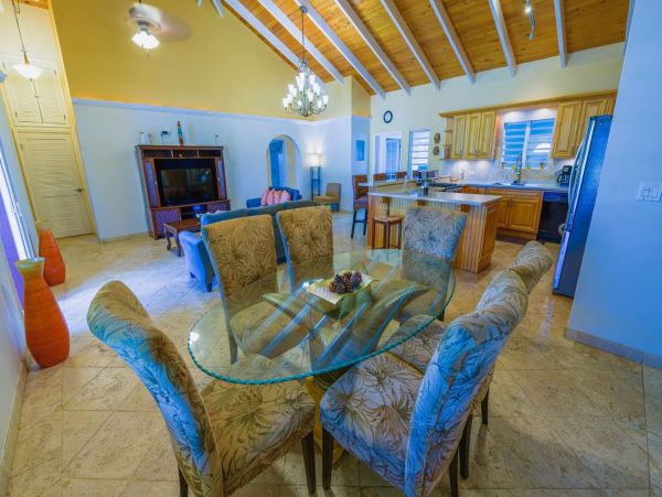 Four Bedroom Vacation Villa in St. Croix Sleeps 8