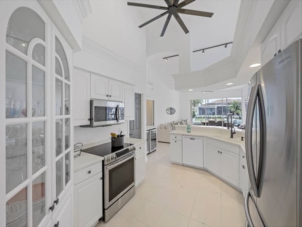 Marco Island Vacation Rentals Luxury Waterfront Home with Pool & Dock