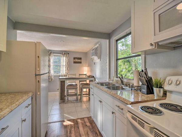 Charming 2 Bedroom Condo with Pool & Spa