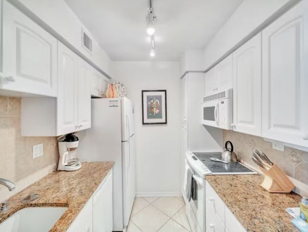 Charming 1 Bedroom Condo in Siesta Key