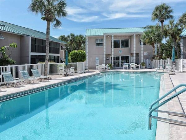 Charming 1 Bedroom Condo in Siesta Key