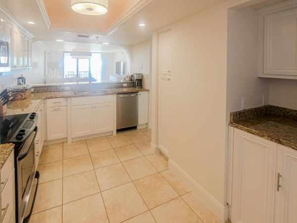 Oceanfront Longboat Key Vacation Condo Two Bedroom
