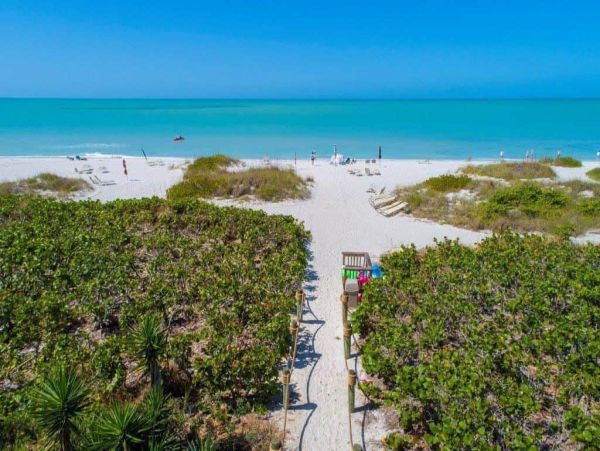 Oceanfront Longboat Key Vacation Condo Two Bedroom