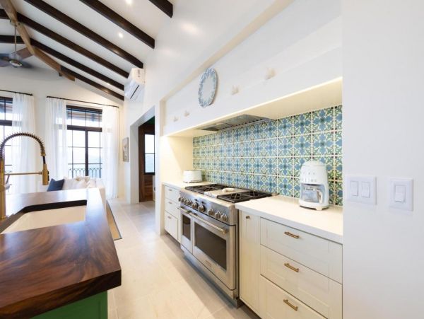 Gorgeous 5 Bedroom Villa in Las Catalinas with Amazing Views