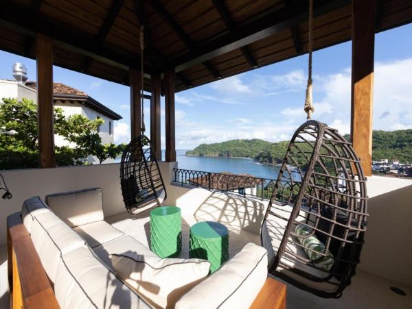 Gorgeous 5 Bedroom Villa in Las Catalinas with Amazing Views
