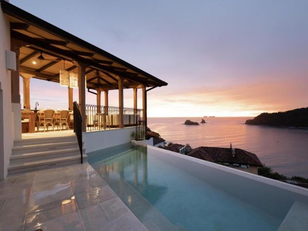 Gorgeous 5 Bedroom Villa in Las Catalinas with Amazing Views