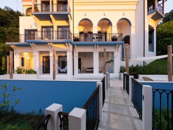 Gorgeous 5 Bedroom Villa in Las Catalinas with Amazing Views