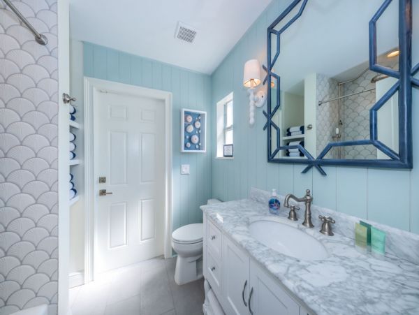 Waterfront Home with 4 Bedrooms Plus a Kids Nook