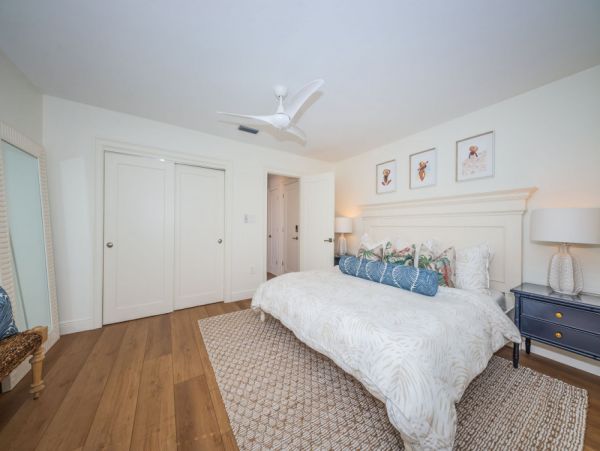 Waterfront Home with 4 Bedrooms Plus a Kids Nook