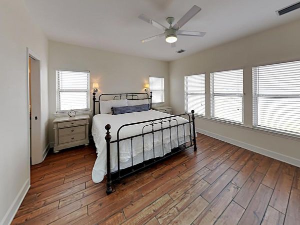 Gulf Shores 6 Bedroom Vacation Rental Sleeps 24
