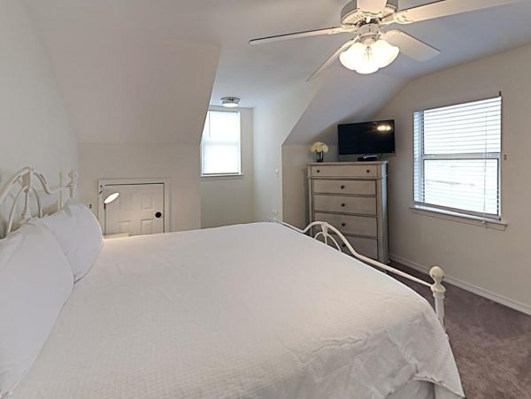 Gulf Shores 6 Bedroom Vacation Rental Sleeps 24