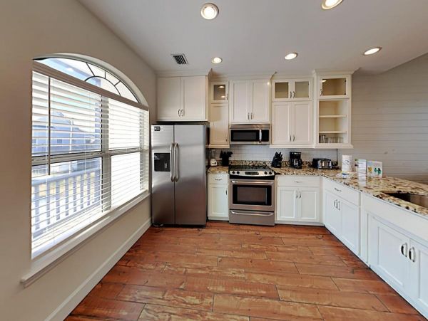Gulf Shores 6 Bedroom Vacation Rental Sleeps 24