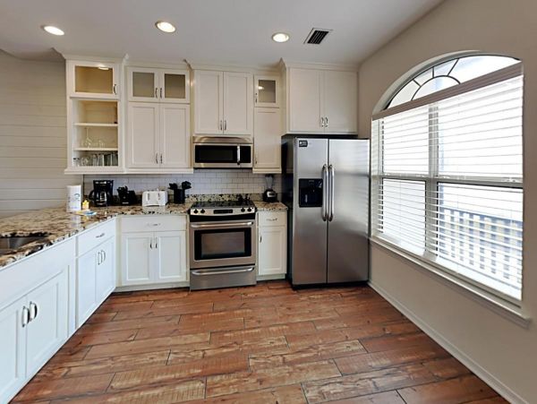Gulf Shores 6 Bedroom Vacation Rental Sleeps 24