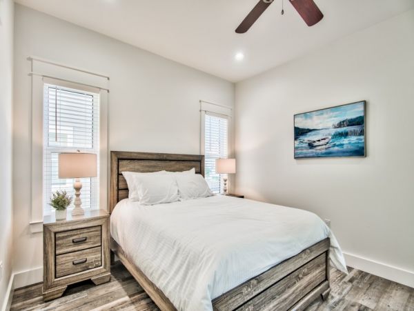 Seven Bedroom Tropical Home with Pool & Spa in Destin