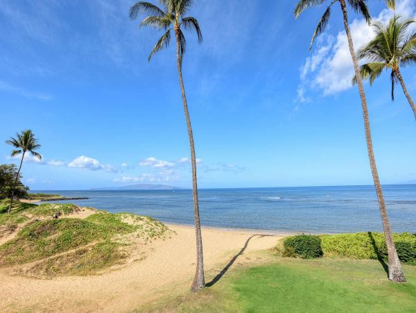 Kihei Vacation Condo Three Bedroom On Beach