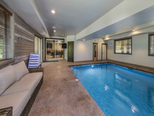 Luxury Lake Tahoe Vacation Home Ten Bedroom