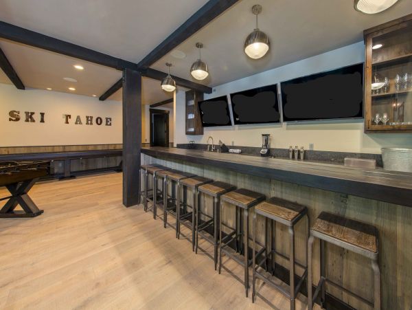 Luxury Lake Tahoe Vacation Home Ten Bedroom