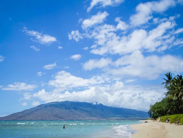 Kihei Three Bedroom Rental Condo on the Beach
