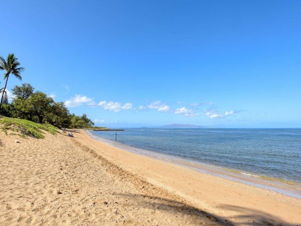Kihei Three Bedroom Rental Condo on the Beach